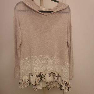 Cute, lightweight sweater